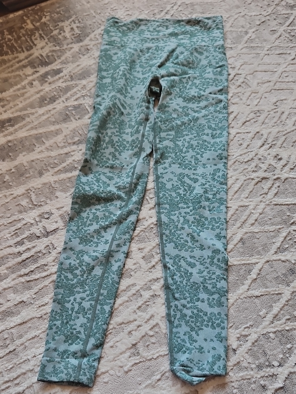 3/25 Peppermint Seafoam Green Floral Leggings